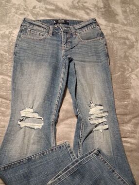 Hollister Midrise Distressed Bootcut Jeans Size 2